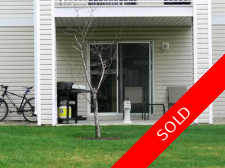 Redcarpet Mountview Condo for sale: 2 bedroom 851.43 sq.ft. (Listed 2014-05-11)